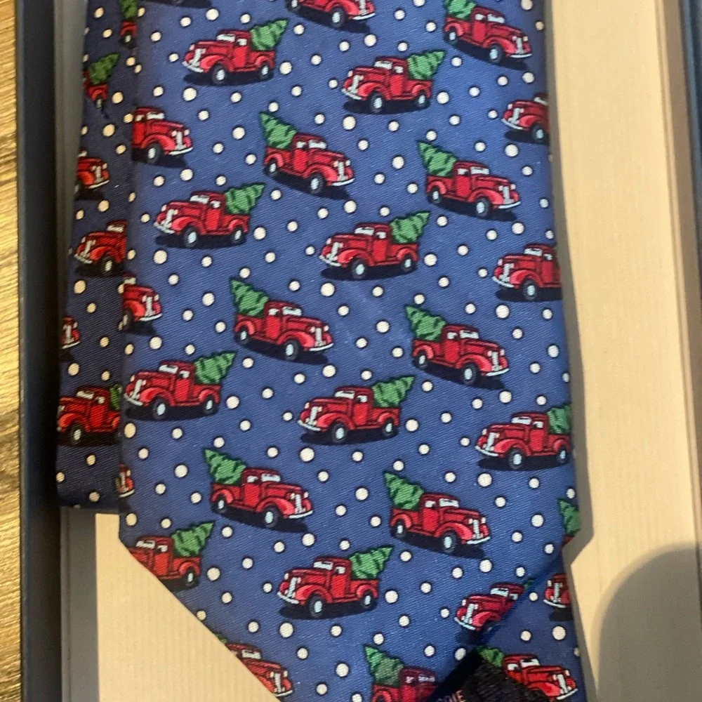 Boys new tie for Christmas